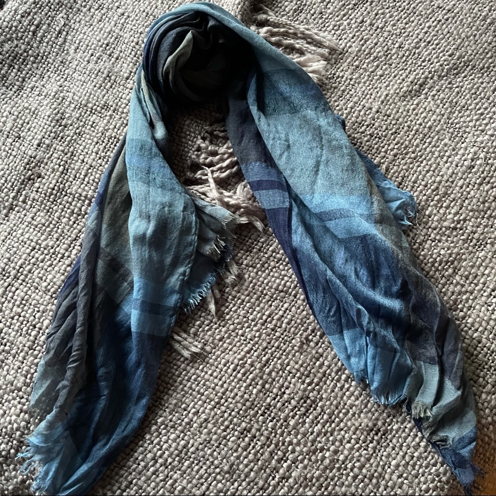 Blue Scarf - Picture 4 of 7